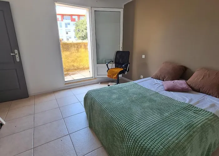 Séjour chez l'habitant Chambre Nîmes Nîmes